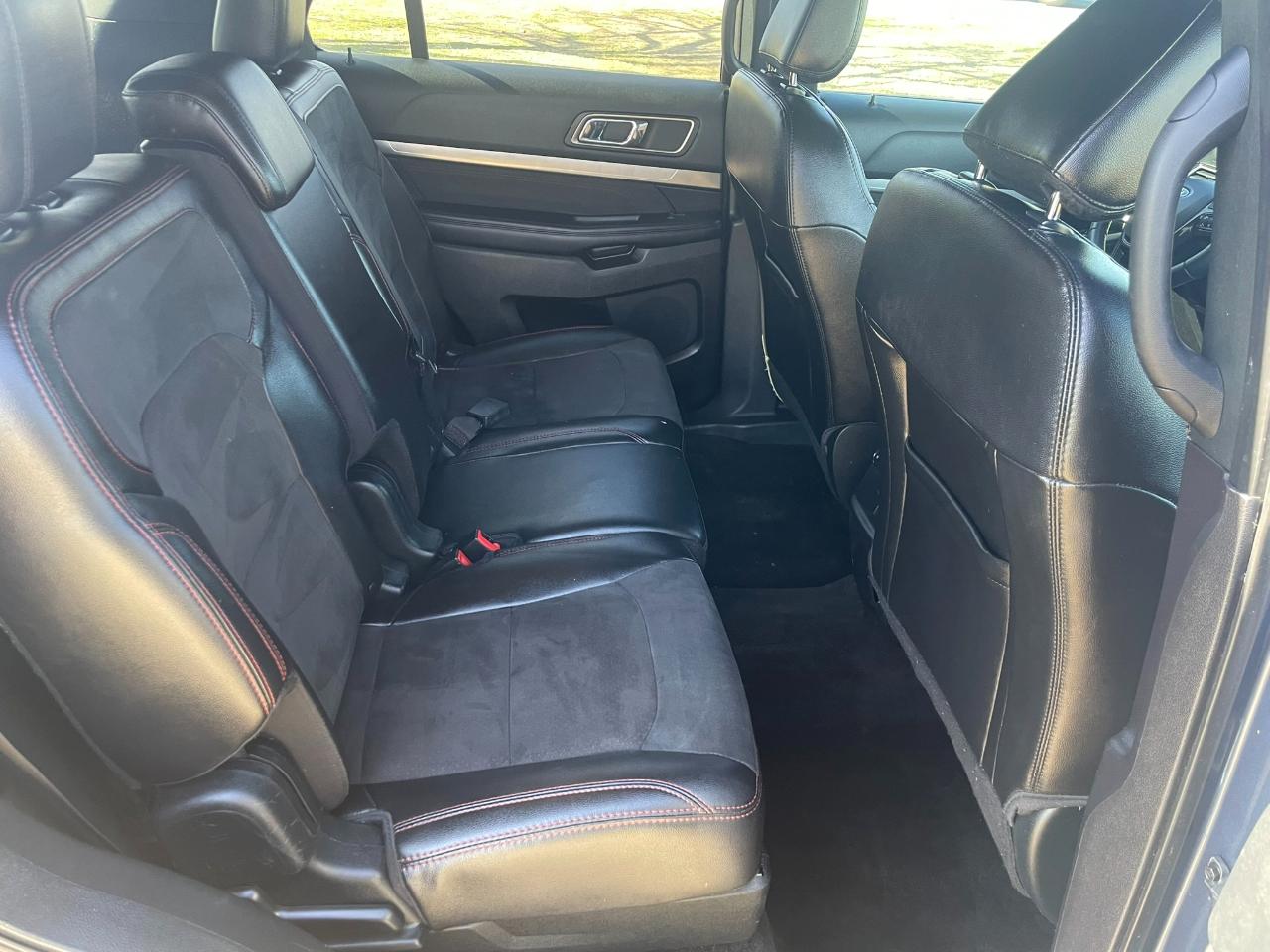 Ford Explorer XLT FWD 2018