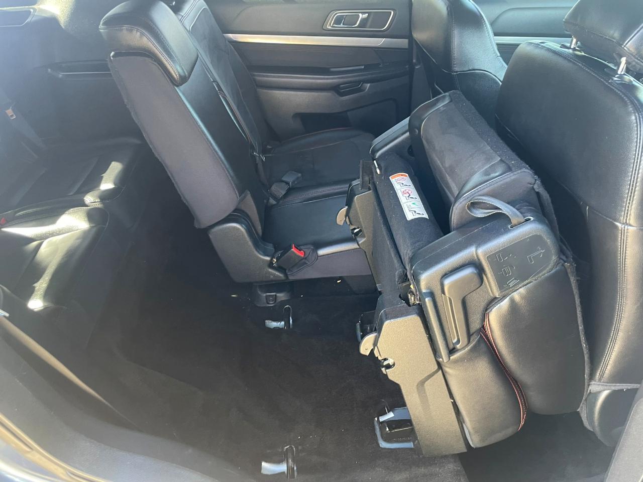 Ford Explorer XLT FWD 2018