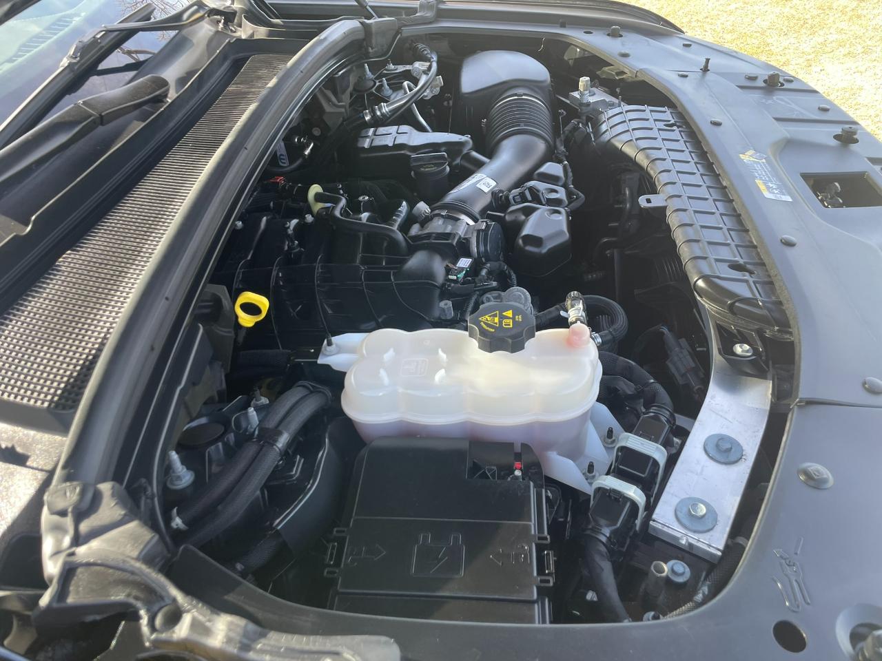 Jeep Grand Cherokee Laredo 4WD 2023