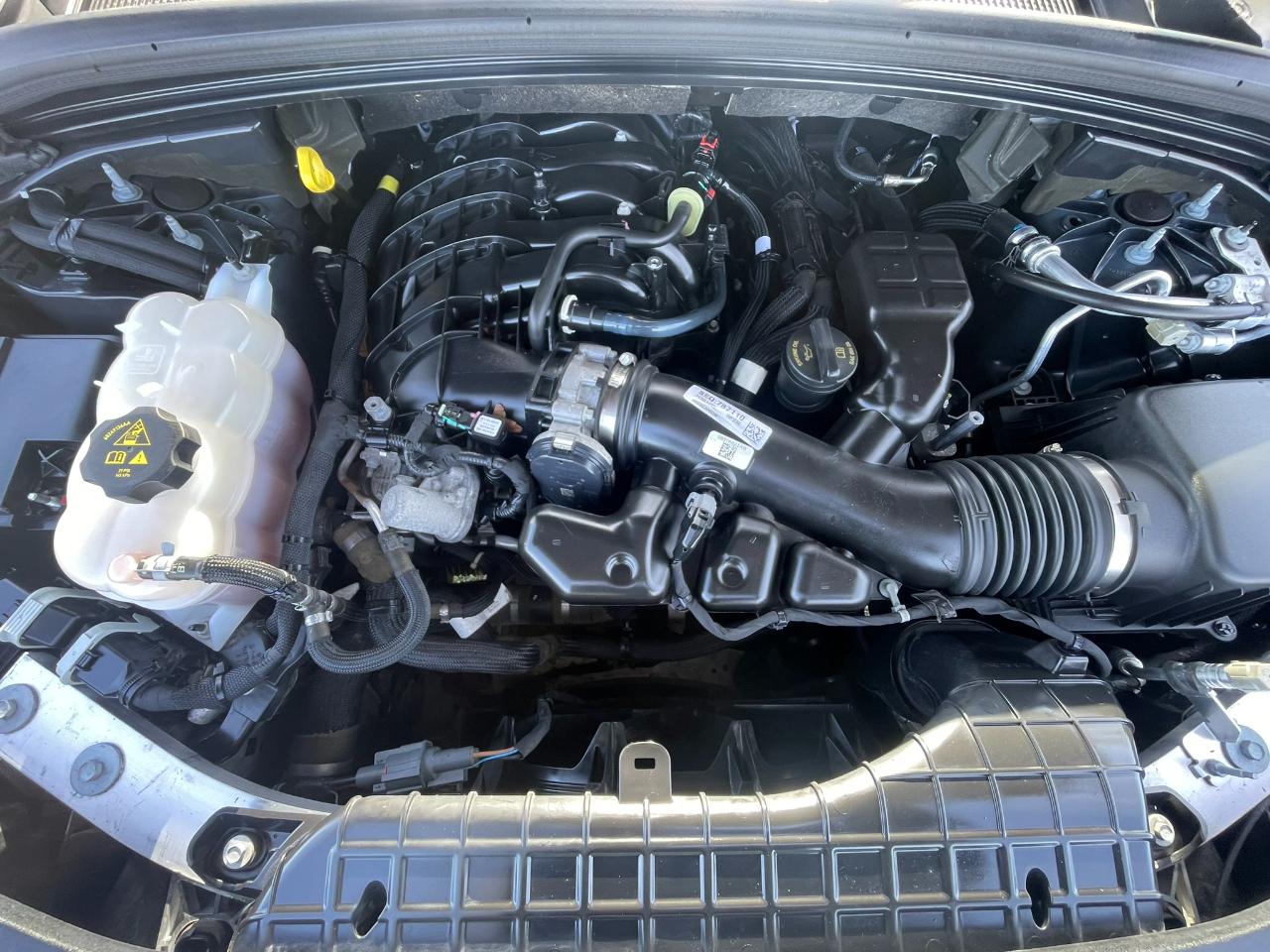 Jeep Grand Cherokee Laredo 4WD 2023