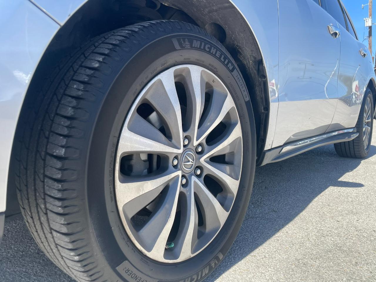 Acura MDX SH-AWD 6-Spd AT w/Tech Package 2014