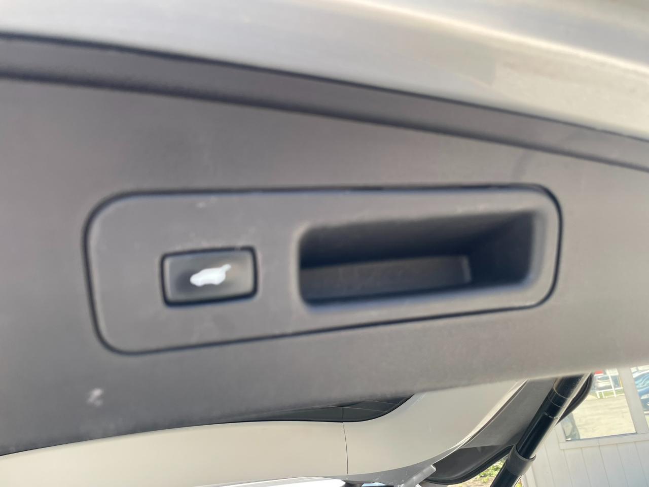 Acura MDX SH-AWD 6-Spd AT w/Tech Package 2014