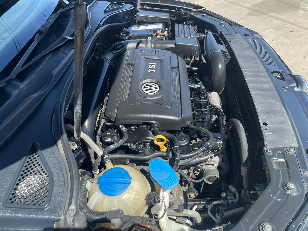 Volkswagen Passat Sport PZEV 5M 2015