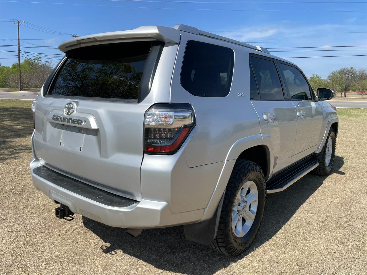 Toyota 4Runner SR5 2WD 2016
