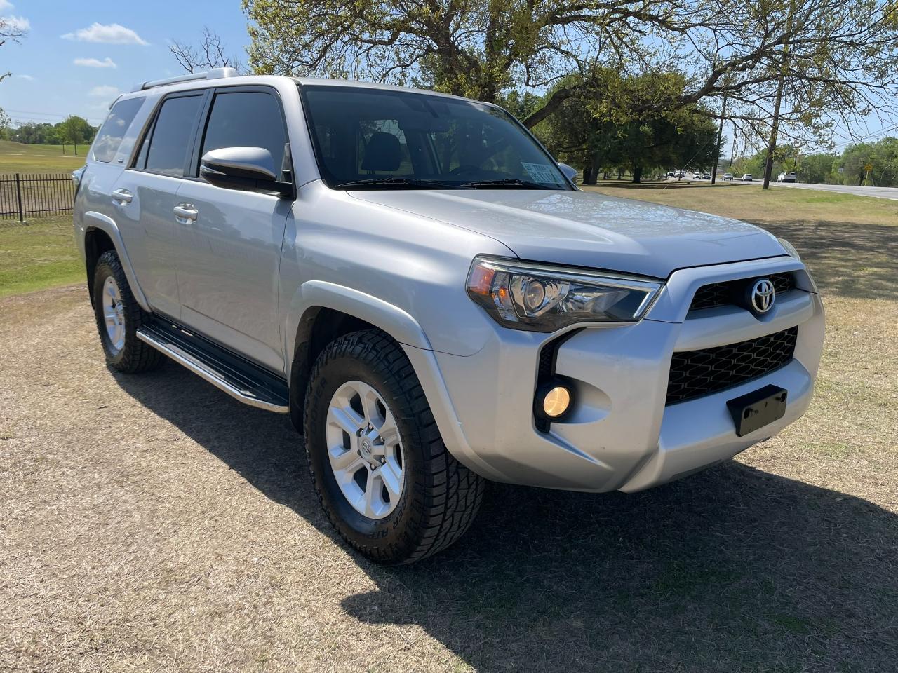 Toyota 4Runner SR5 2WD 2016