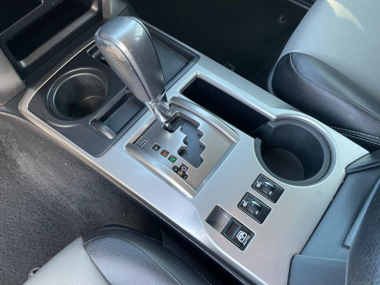 Toyota 4Runner SR5 2WD 2016