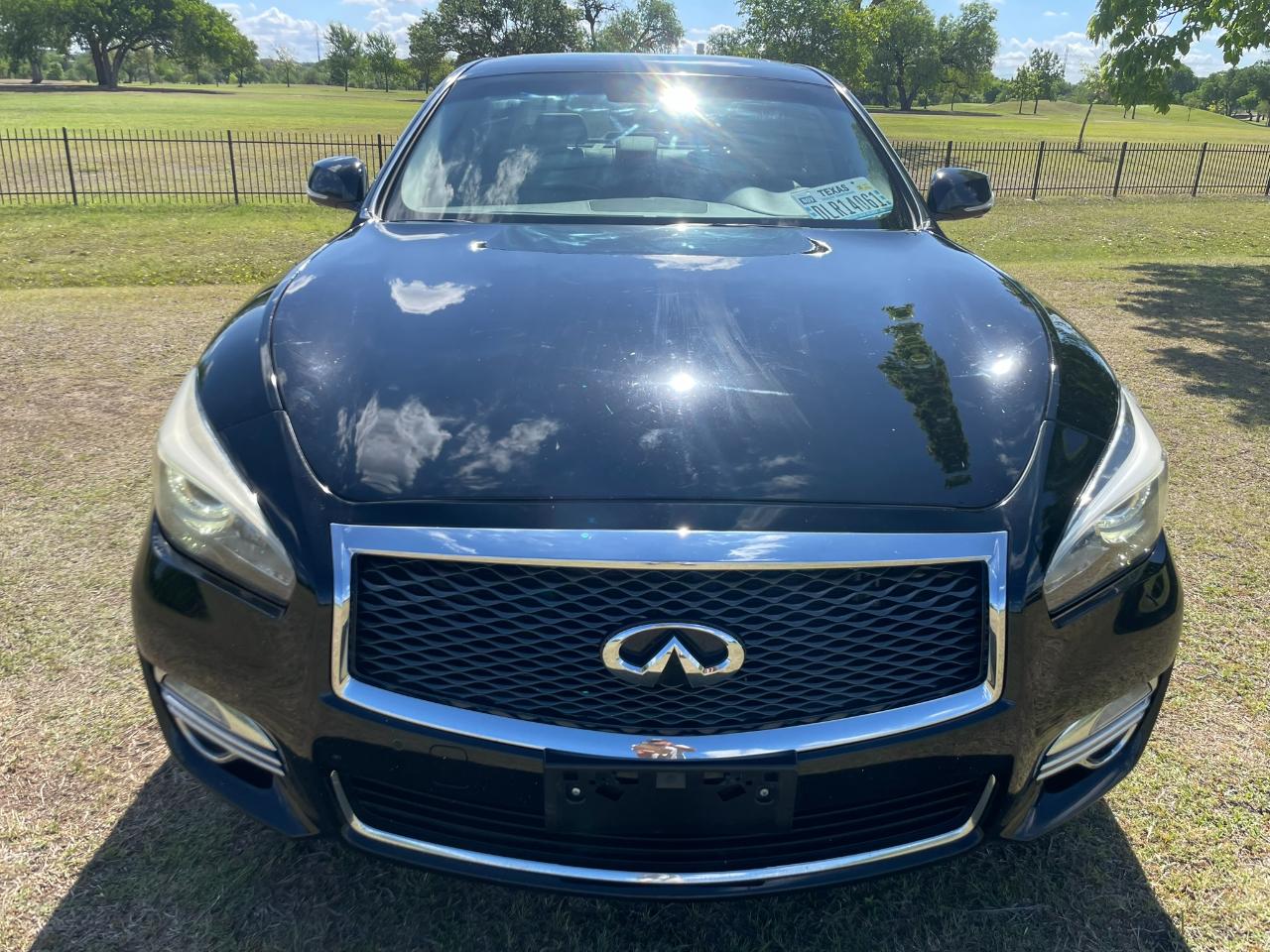 Infiniti Q70 37 2015