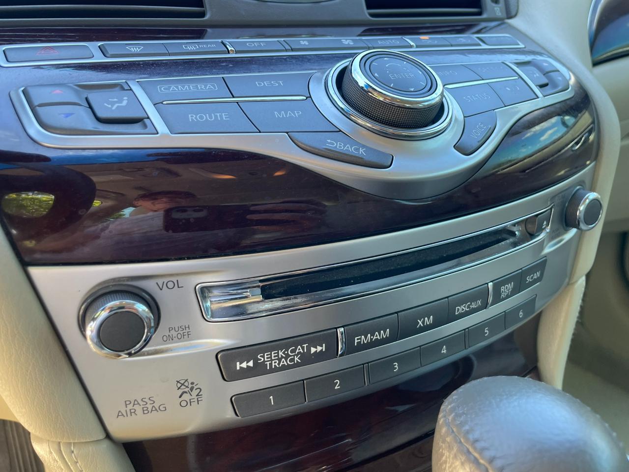 Infiniti Q70 37 2015