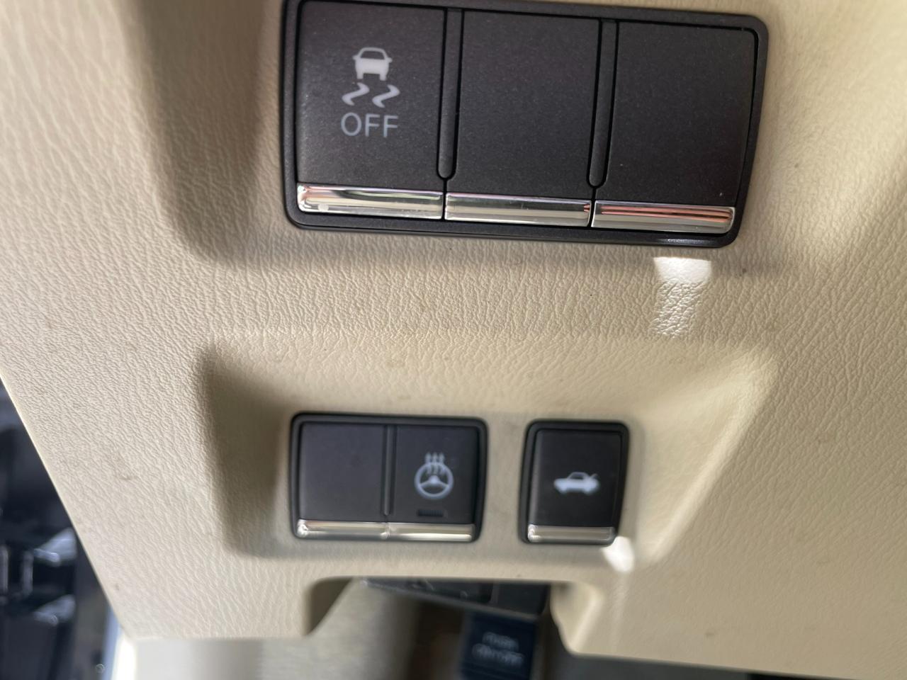 Infiniti Q70 37 2015