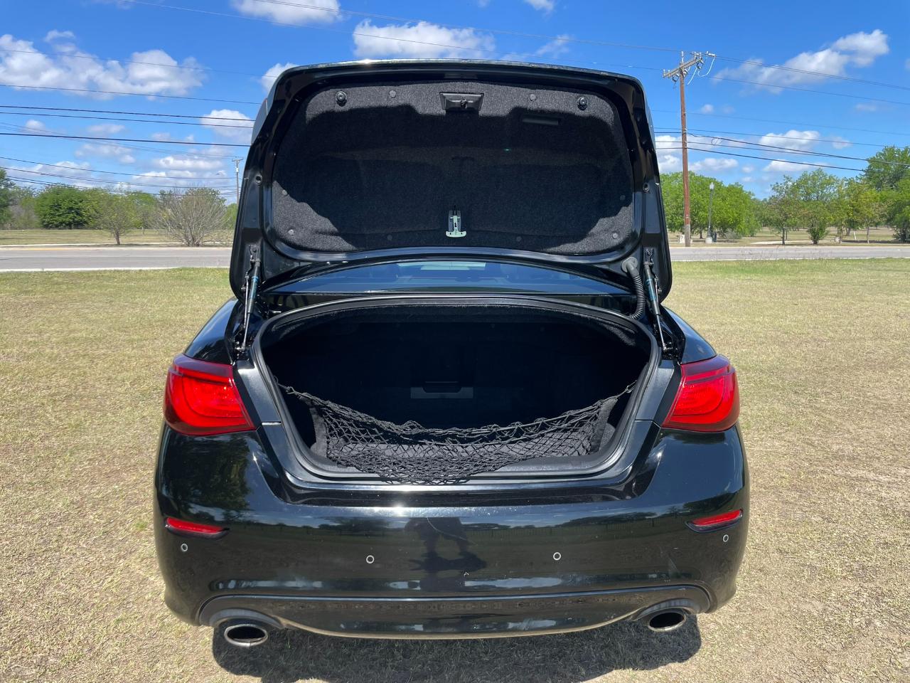 Infiniti Q70 37 2015