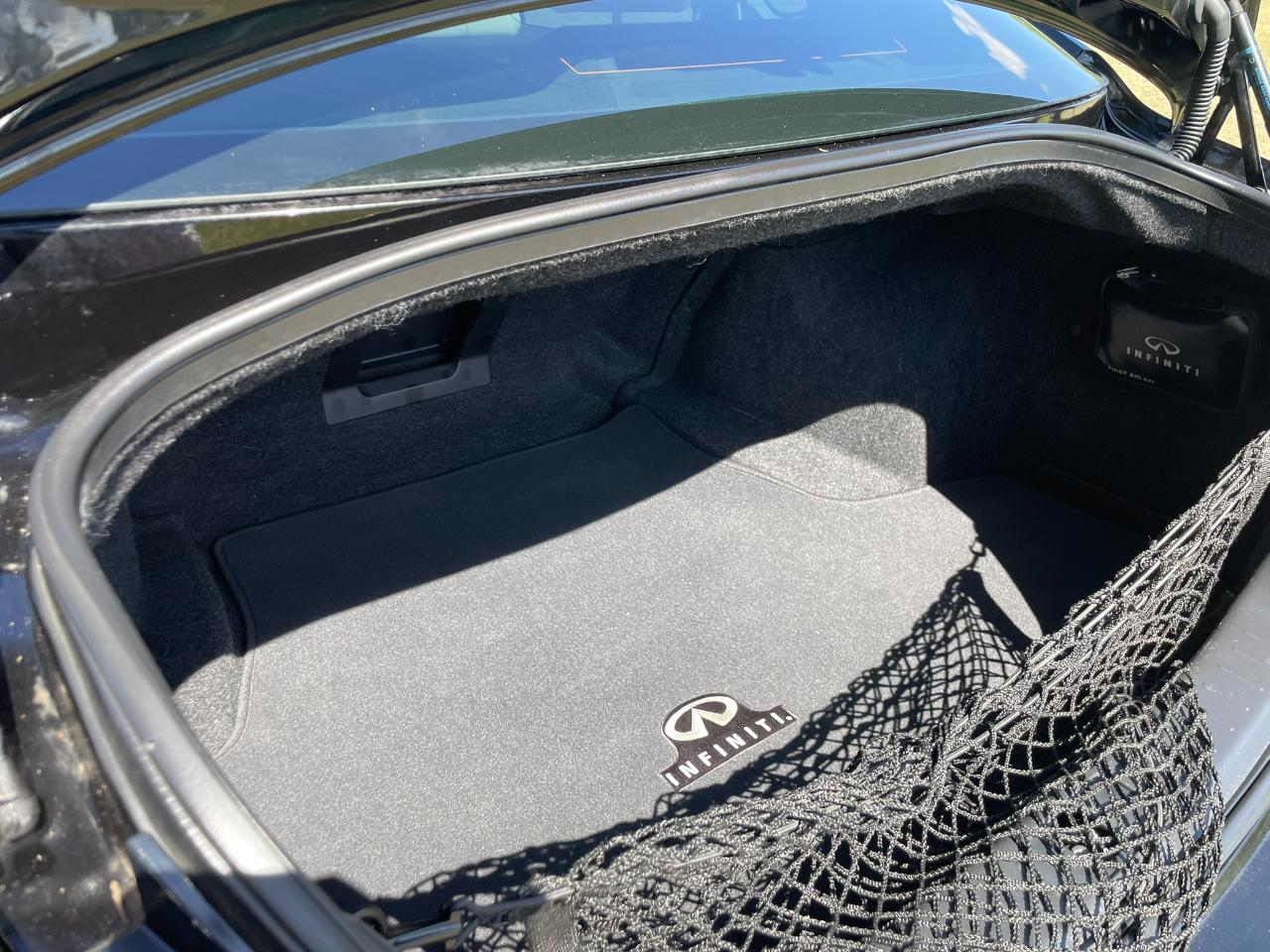 Infiniti Q70 37 2015