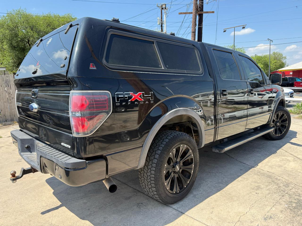 Ford F-150 XLT SuperCrew 6.5-ft. Bed 4WD 2011