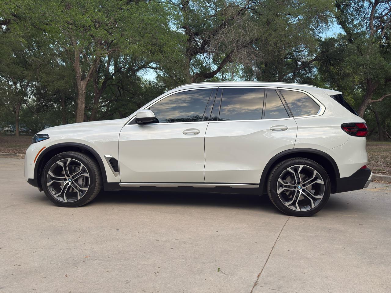 BMW X5 xDrive40i 2025