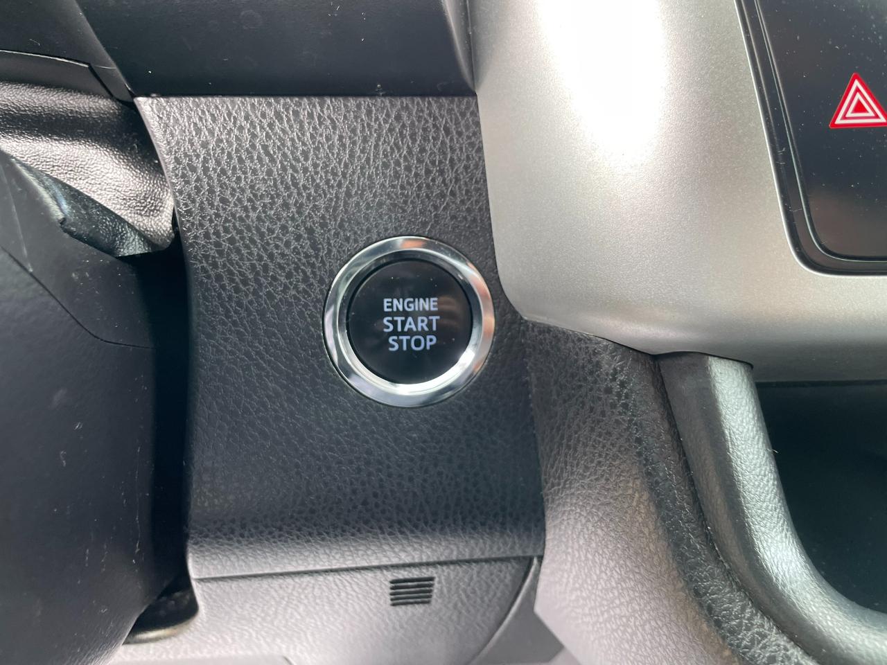 Toyota Highlander SE FWD V6 2019