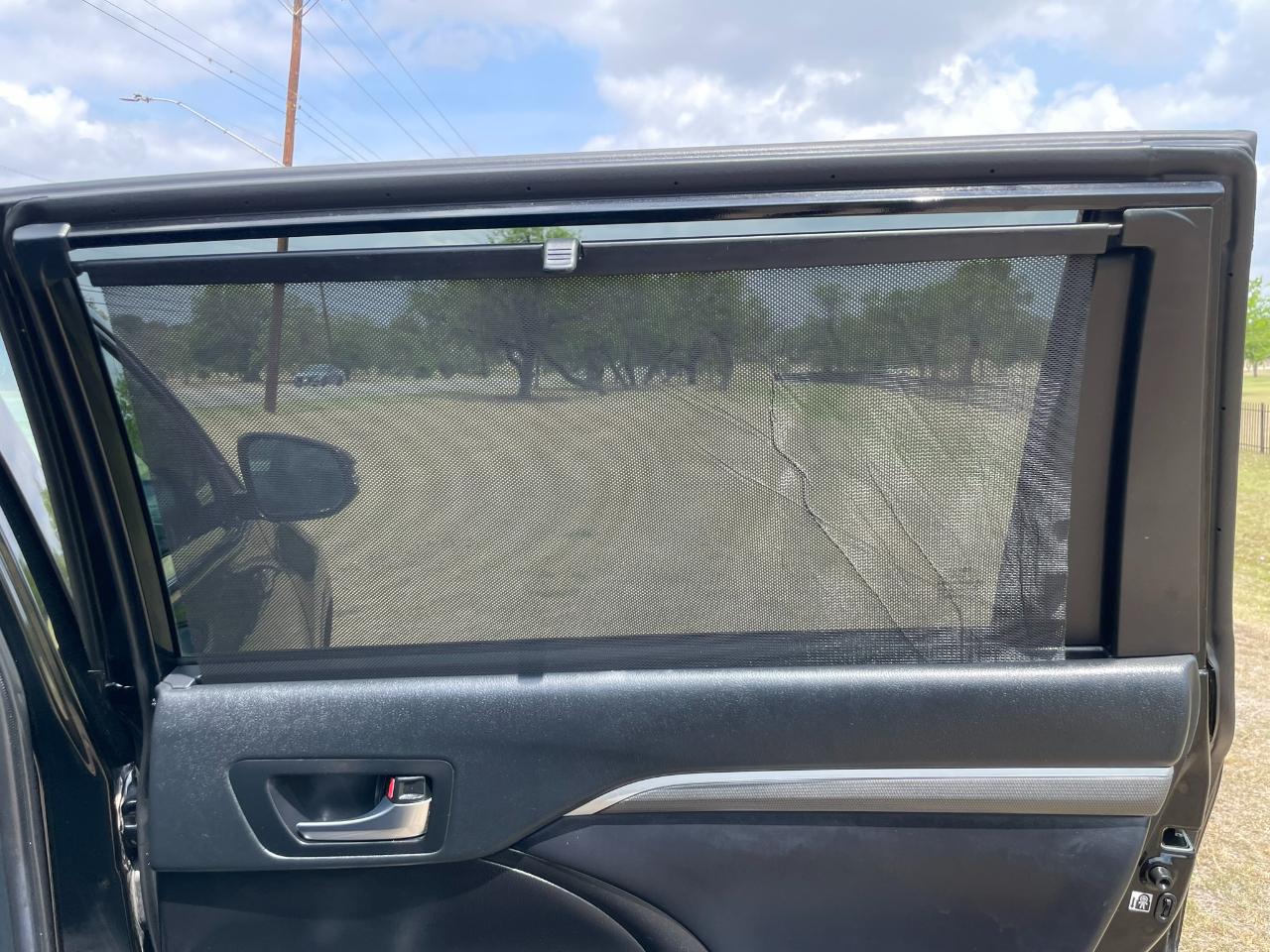 Toyota Highlander SE FWD V6 2019