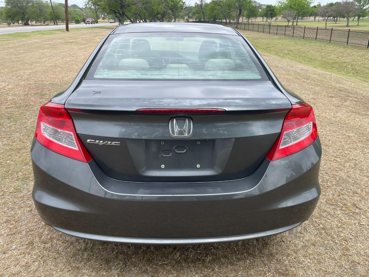 Honda Civic EX Coupe 5-Speed AT 2013