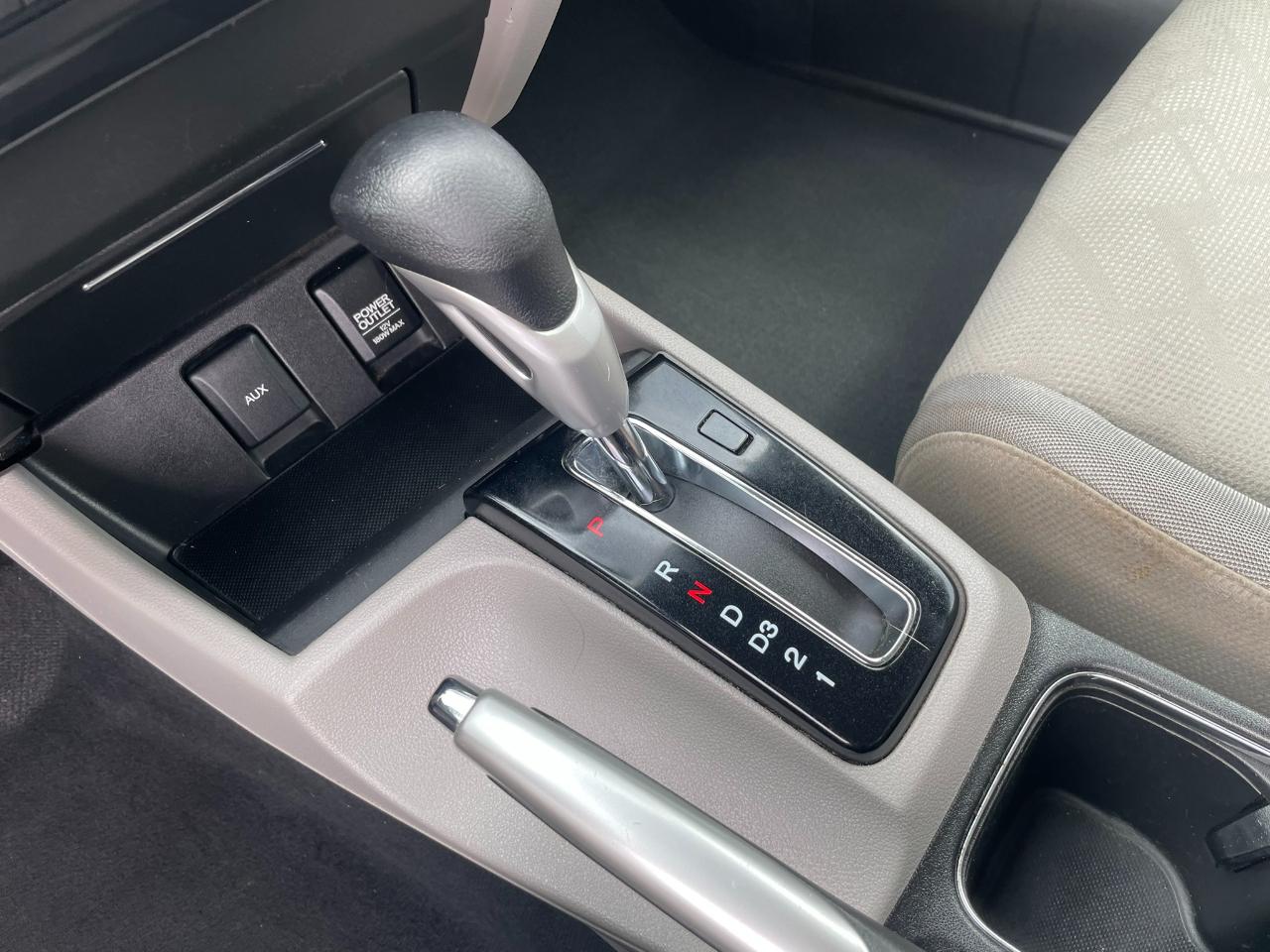 Honda Civic EX Coupe 5-Speed AT 2013