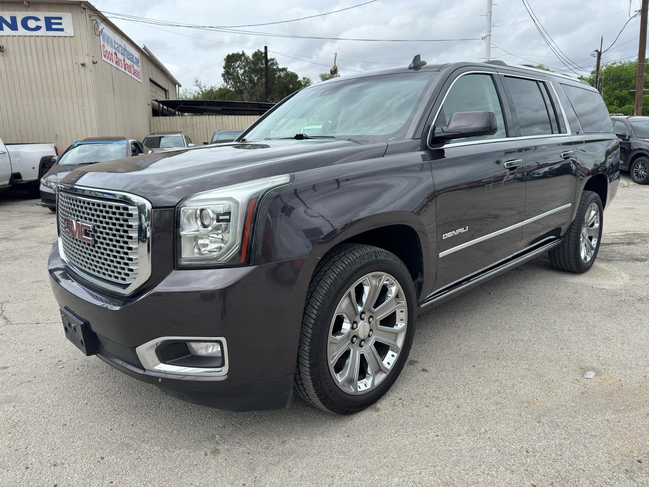 GMC Yukon XL Denali 2WD 2016