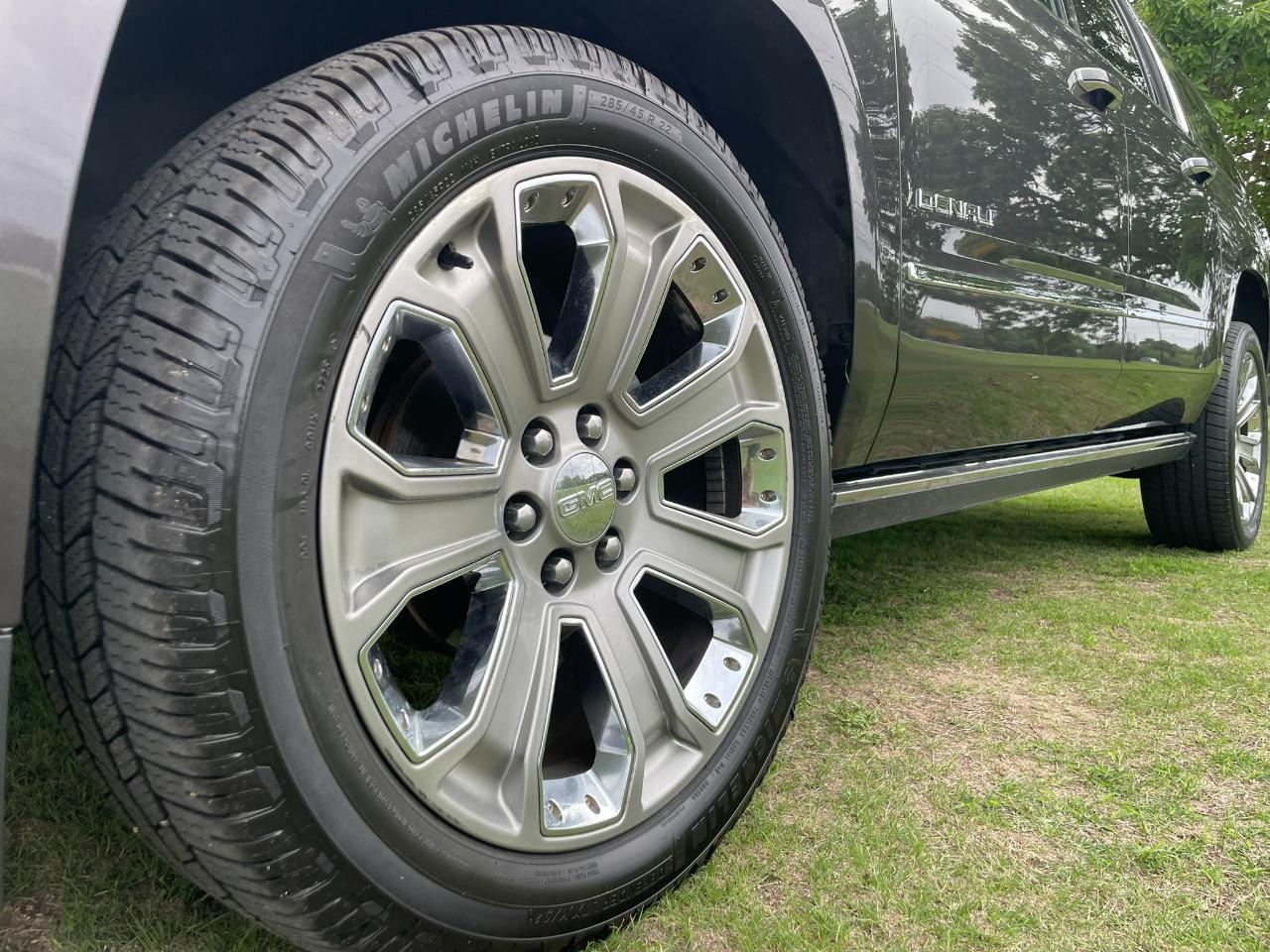 GMC Yukon XL Denali 2WD 2016