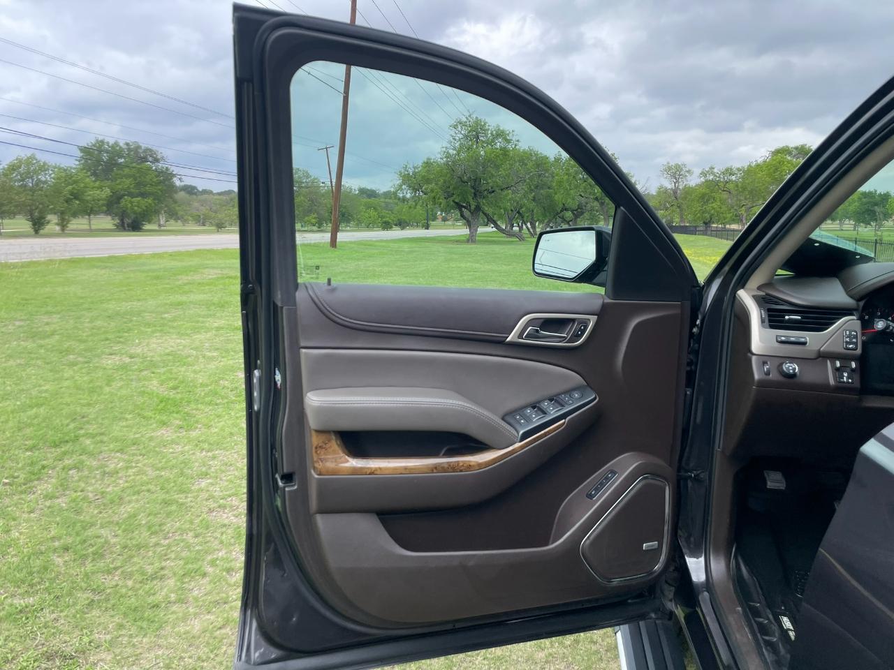 GMC Yukon XL Denali 2WD 2016