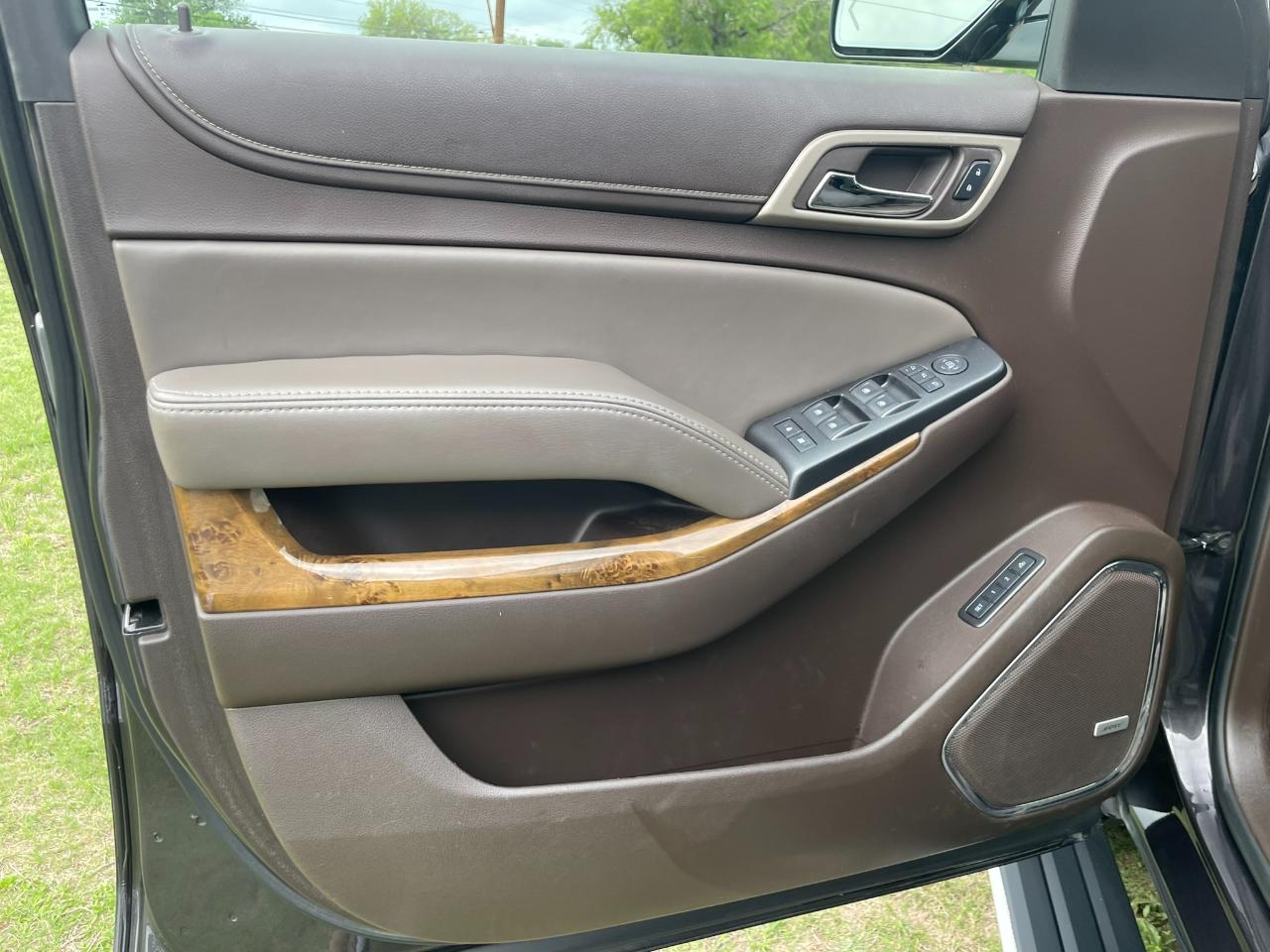 GMC Yukon XL Denali 2WD 2016