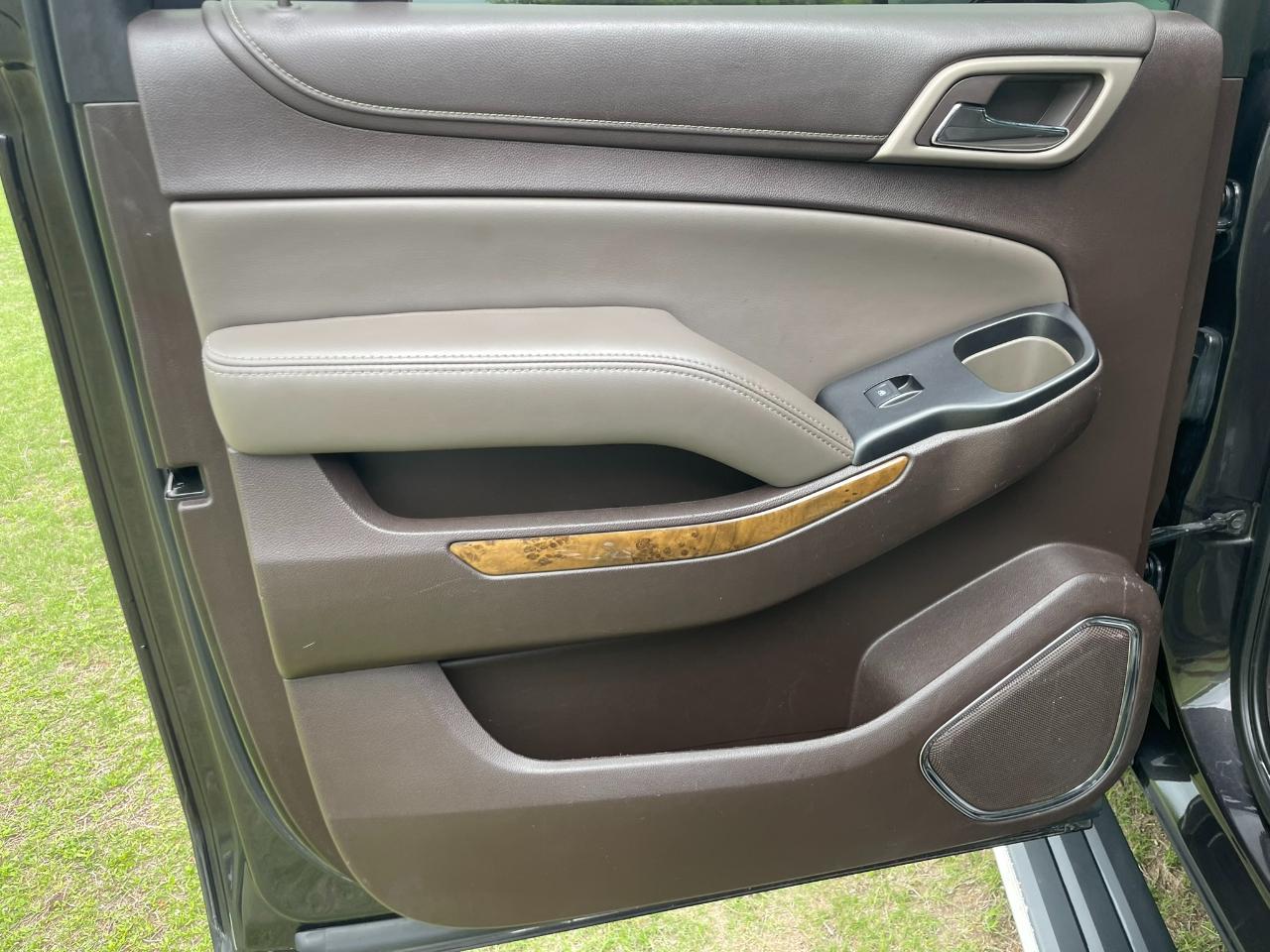 GMC Yukon XL Denali 2WD 2016