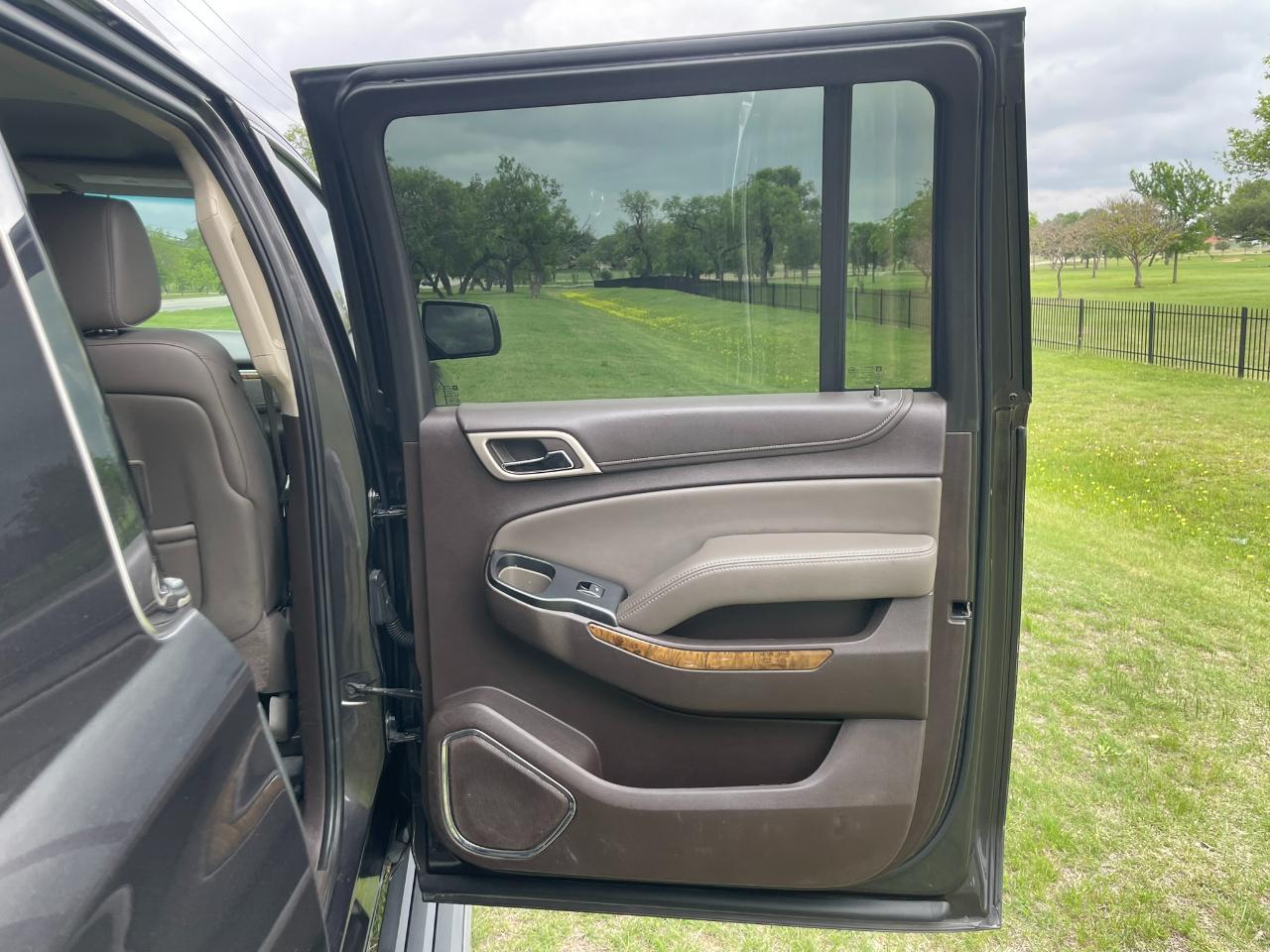 GMC Yukon XL Denali 2WD 2016