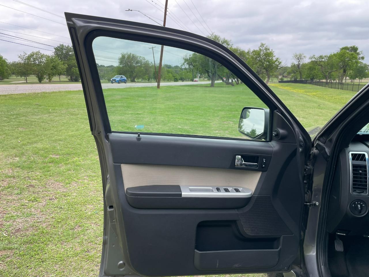 Mercury Mariner Premier V6 4WD 2010