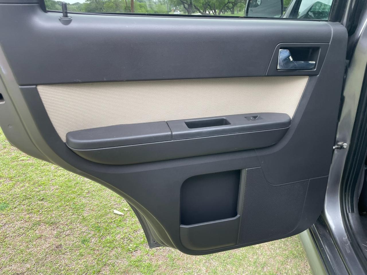 Mercury Mariner Premier V6 4WD 2010