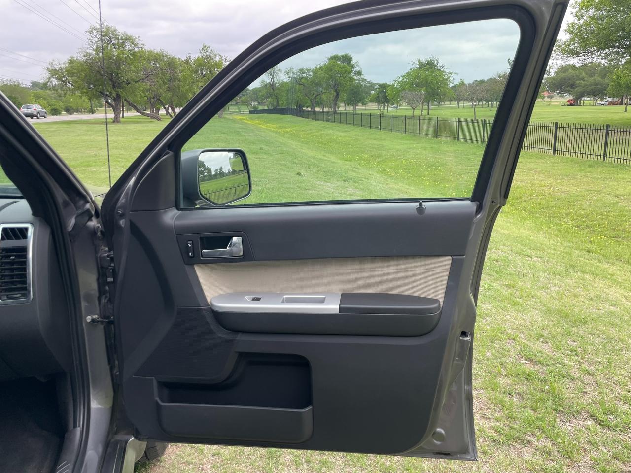 Mercury Mariner Premier V6 4WD 2010