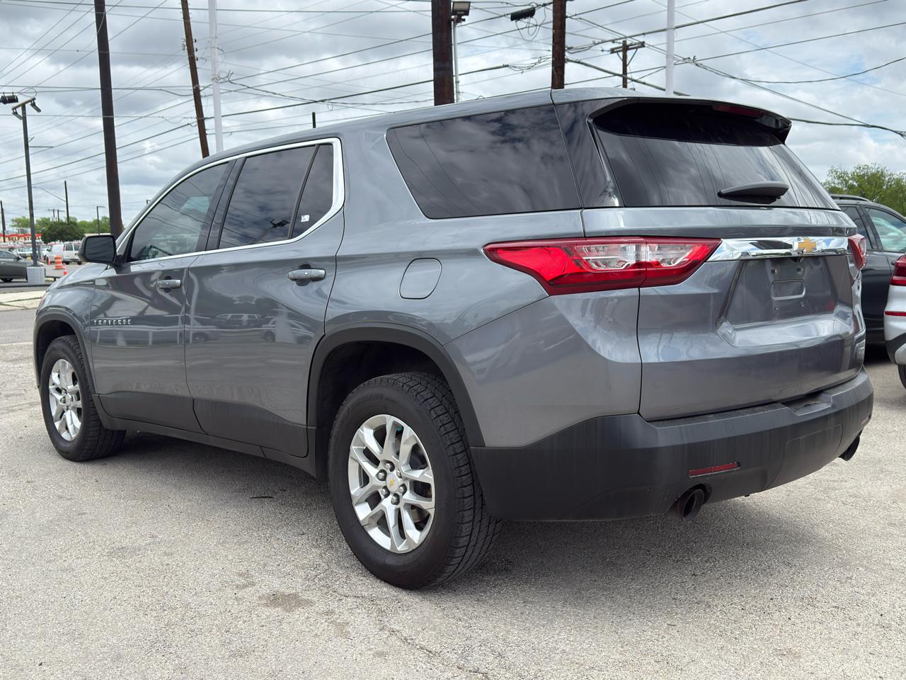 Chevrolet Traverse LS FWD 2021