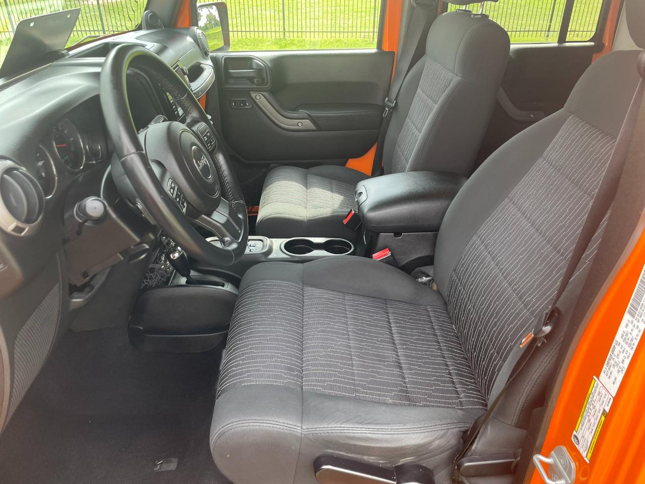 Jeep Wrangler Unlimited Sport 4WD 2012