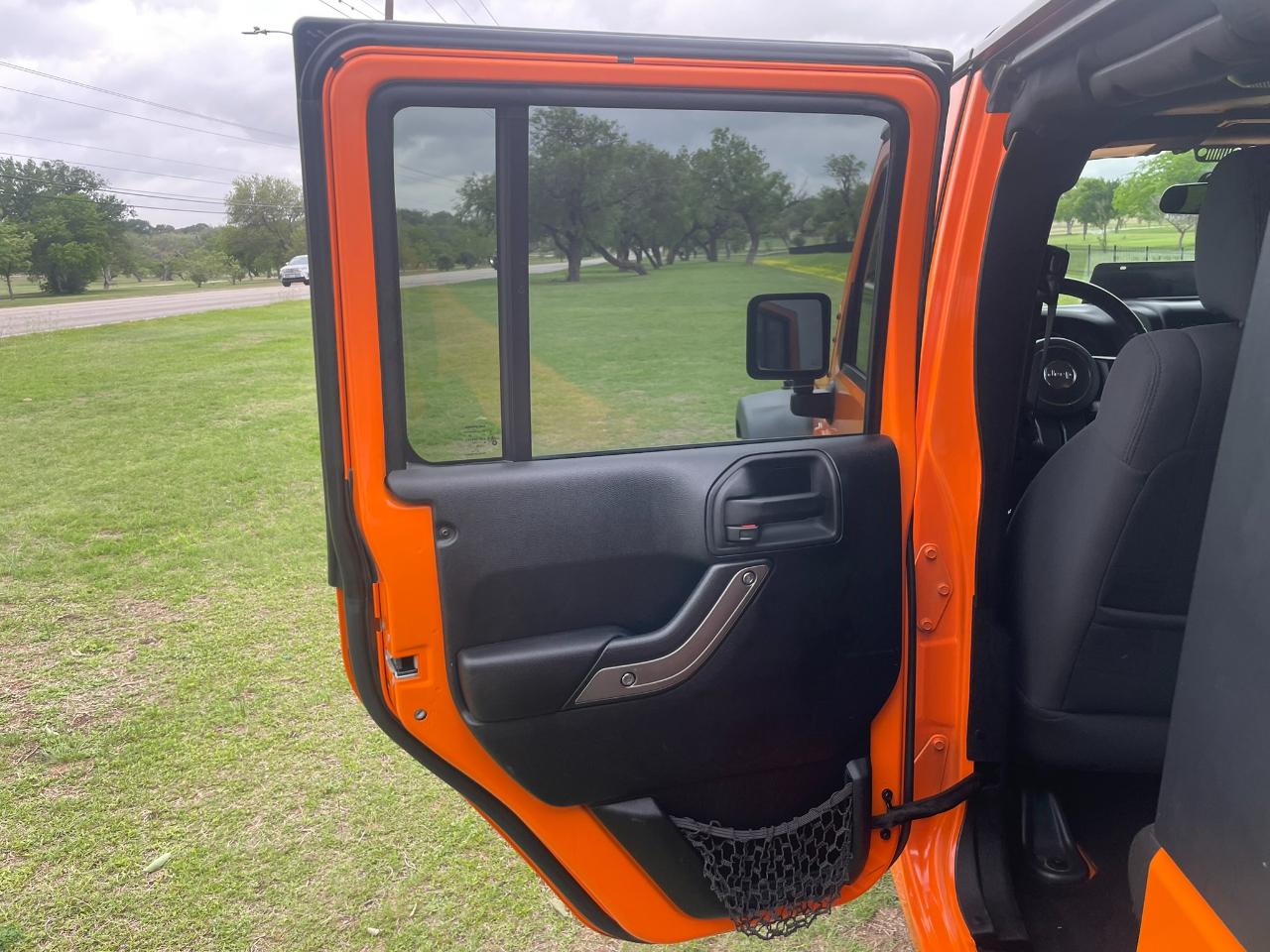 Jeep Wrangler Unlimited Sport 4WD 2012