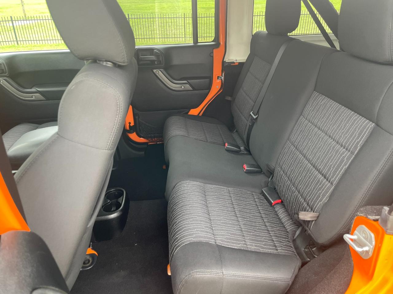 Jeep Wrangler Unlimited Sport 4WD 2012