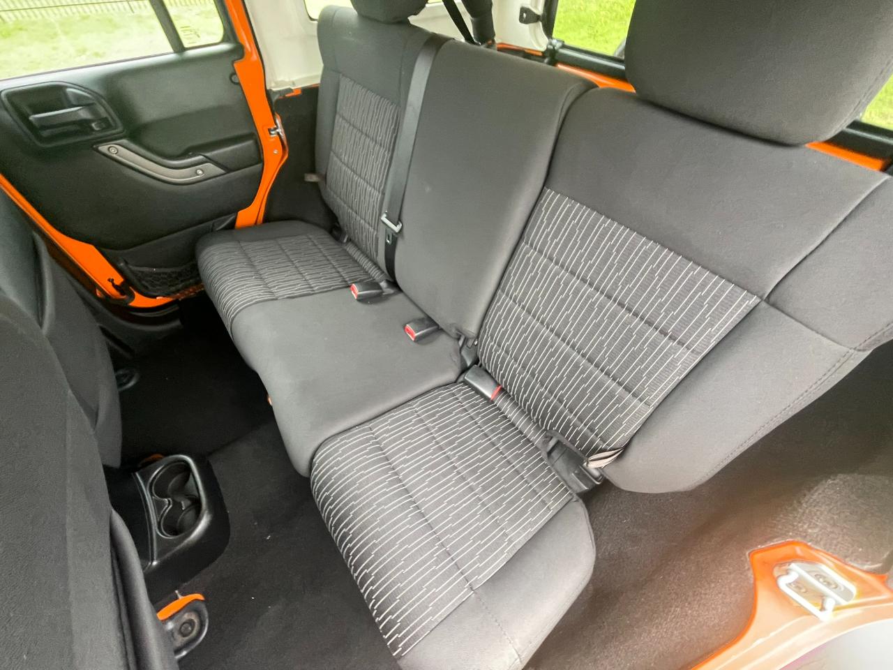 Jeep Wrangler Unlimited Sport 4WD 2012