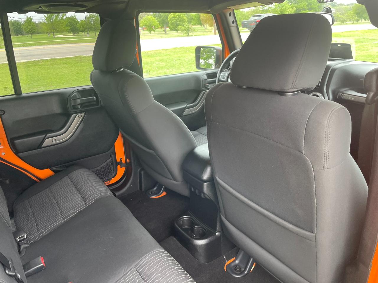 Jeep Wrangler Unlimited Sport 4WD 2012