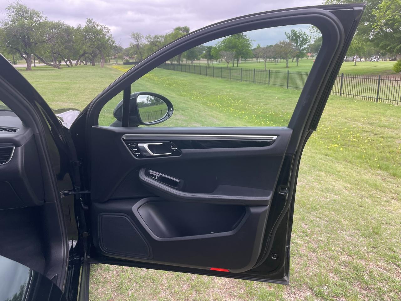 Porsche Macan GTS 2018