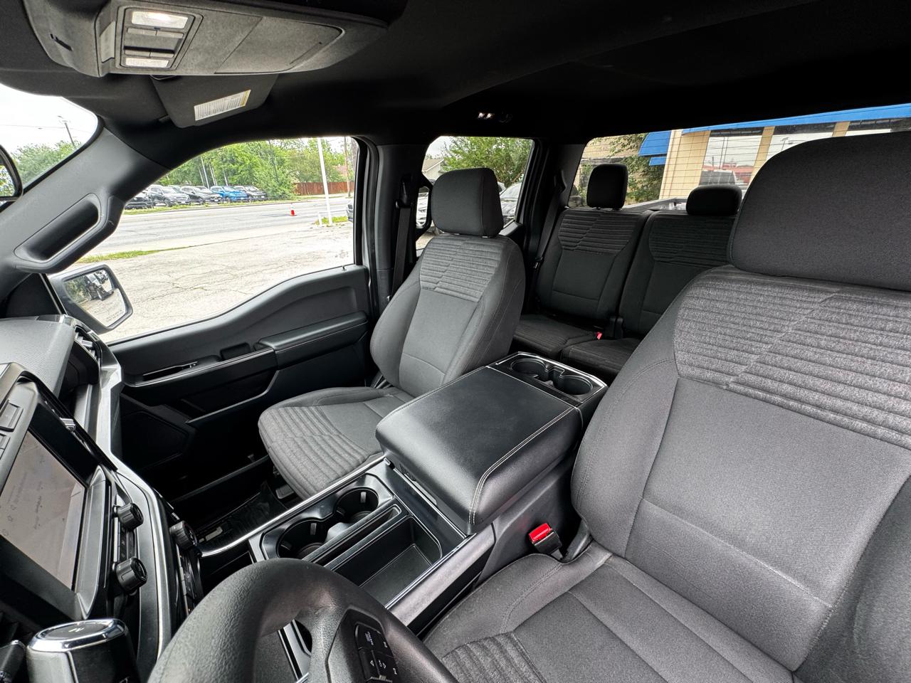 Ford F-150 STX 4WD SuperCrew 5.5' Box 2022