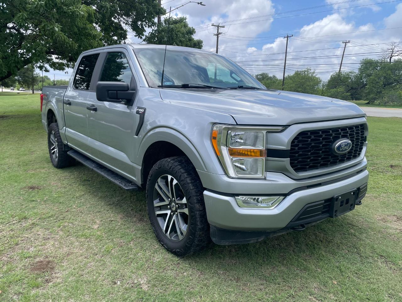 Ford F-150 STX 4WD SuperCrew 5.5' Box 2022