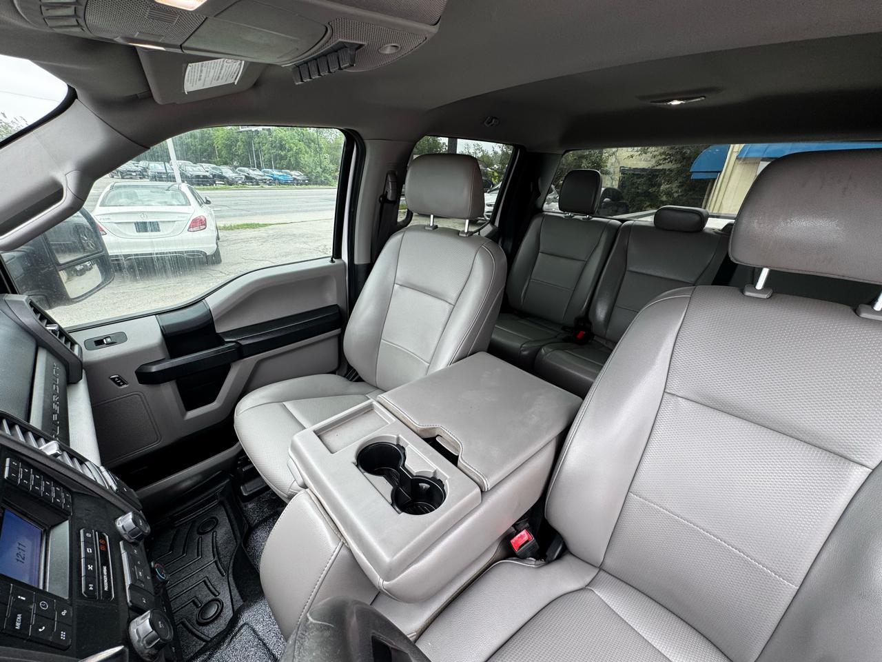 Ford F-350 SD XL Crew Cab Long Bed 4WD 2020