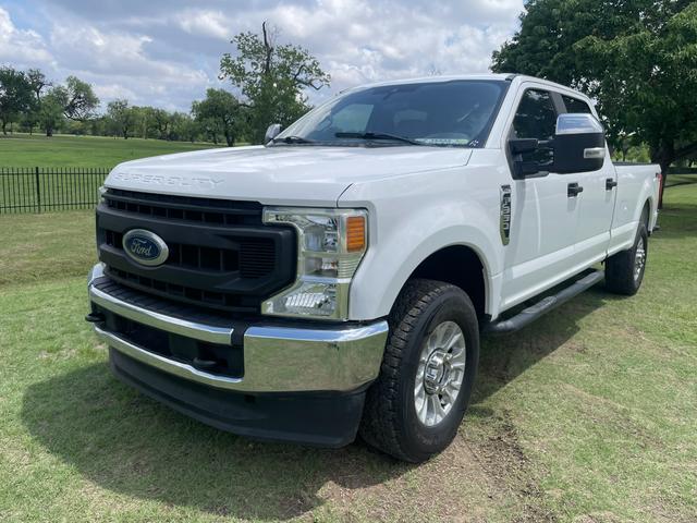 White 2020 Ford F-350 Super Duty XL SuperCab LB 4WD Pickup Truck Four-Wheel Drive
