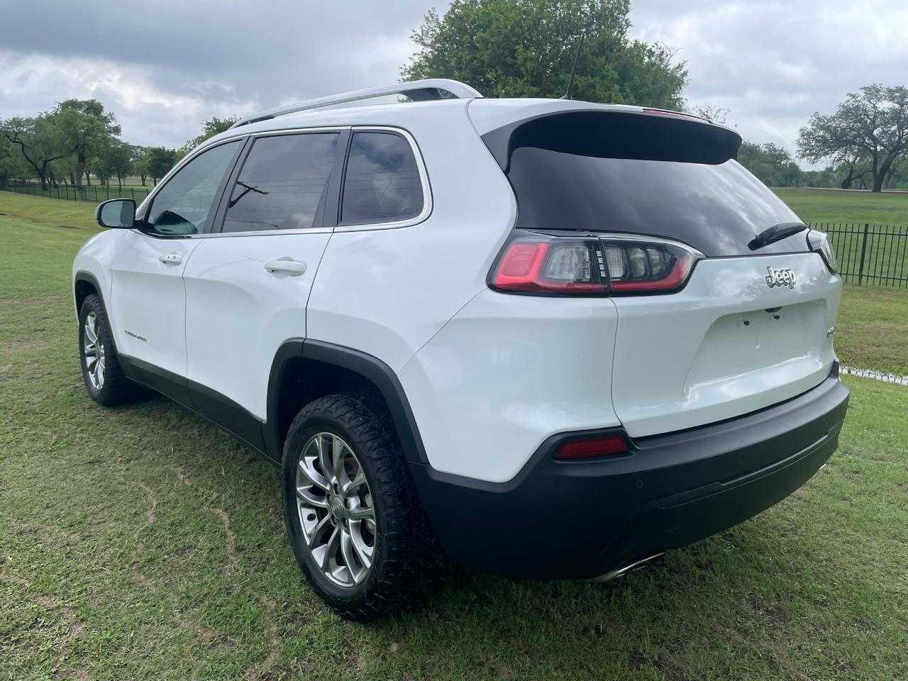 Jeep Cherokee Latitude Plus FWD 2019