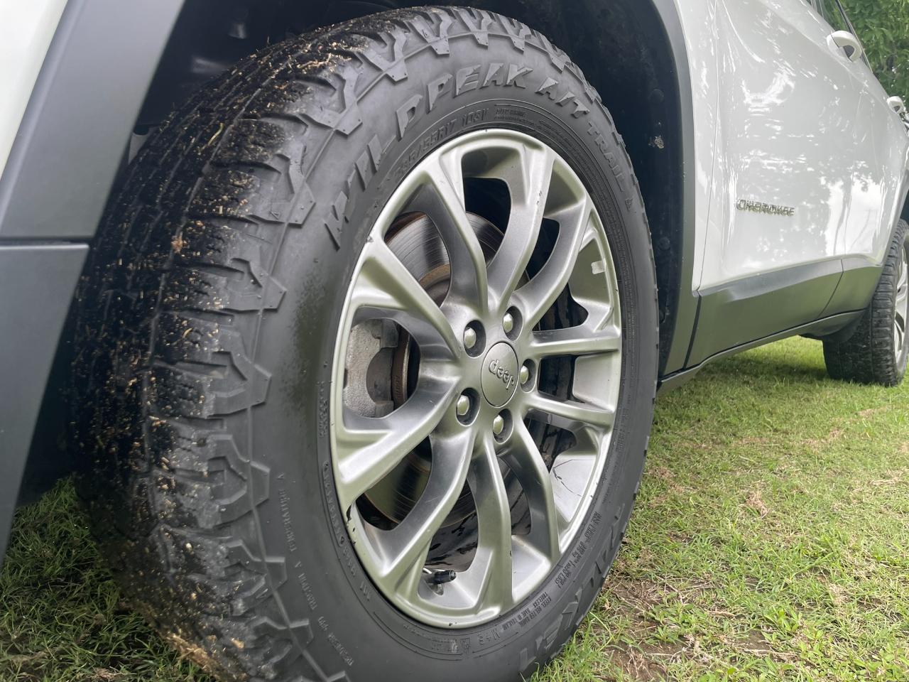 Jeep Cherokee Latitude Plus FWD 2019