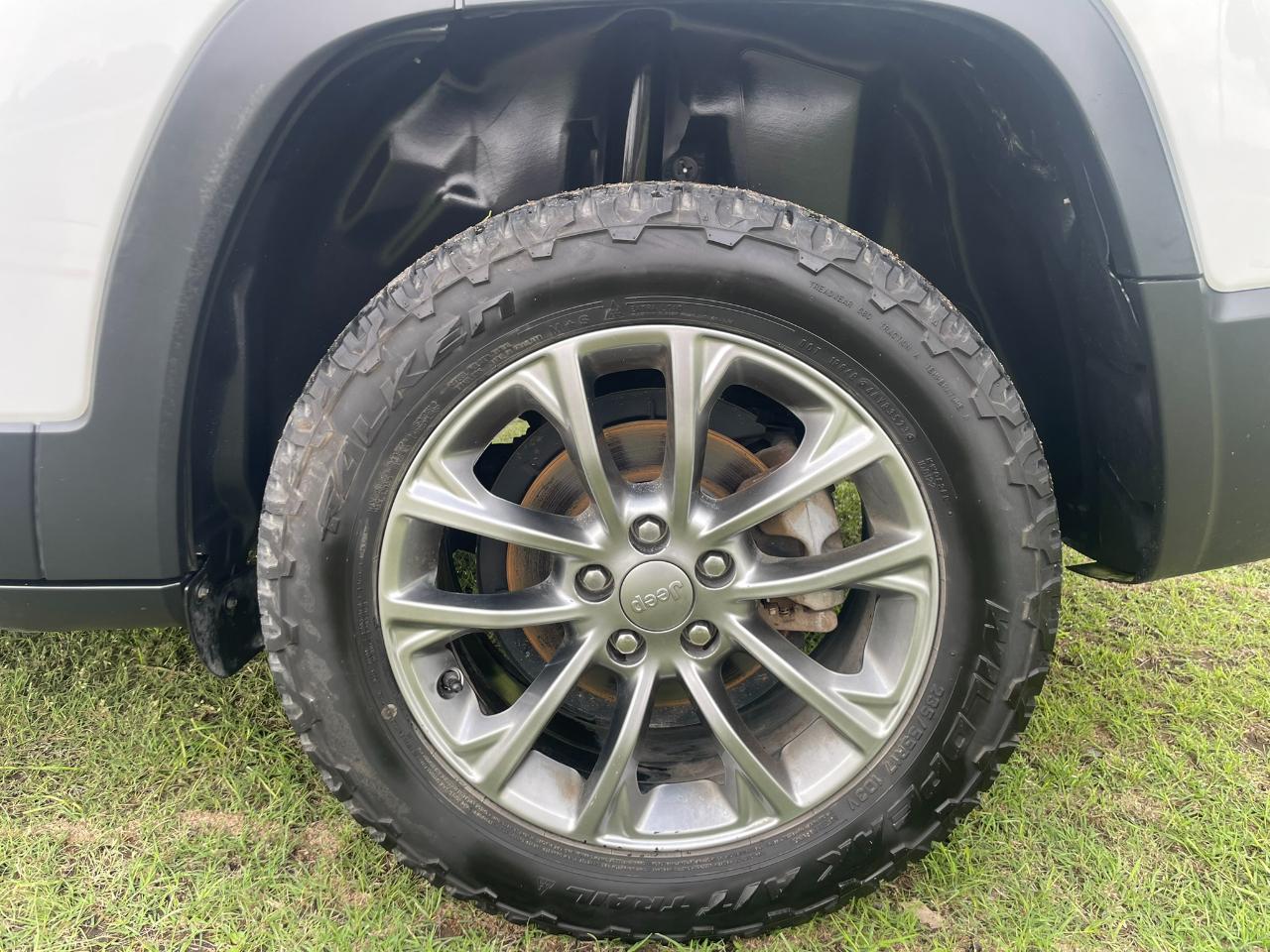 Jeep Cherokee Latitude Plus FWD 2019