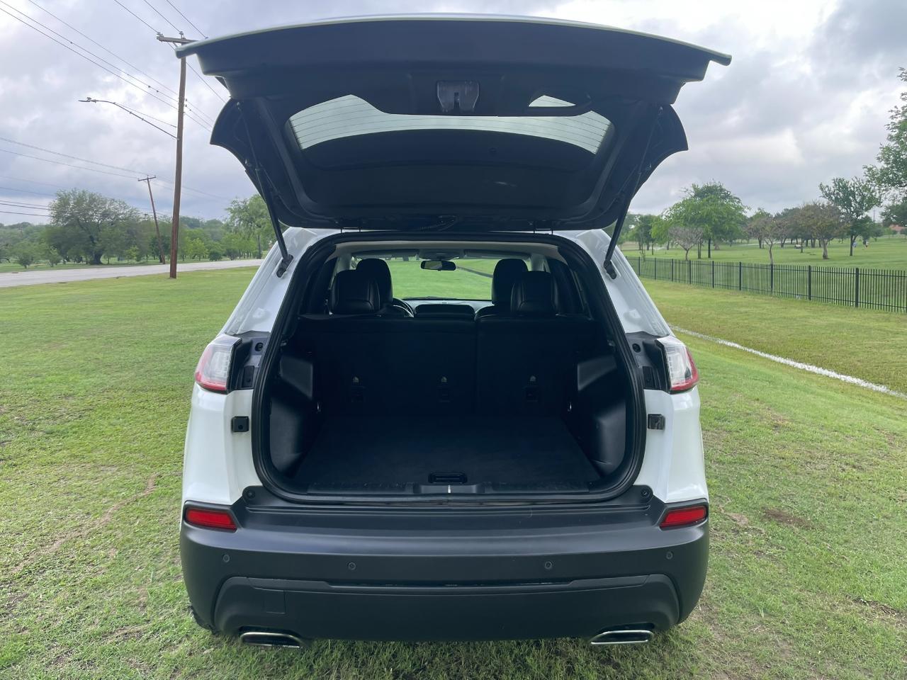 Jeep Cherokee Latitude Plus FWD 2019