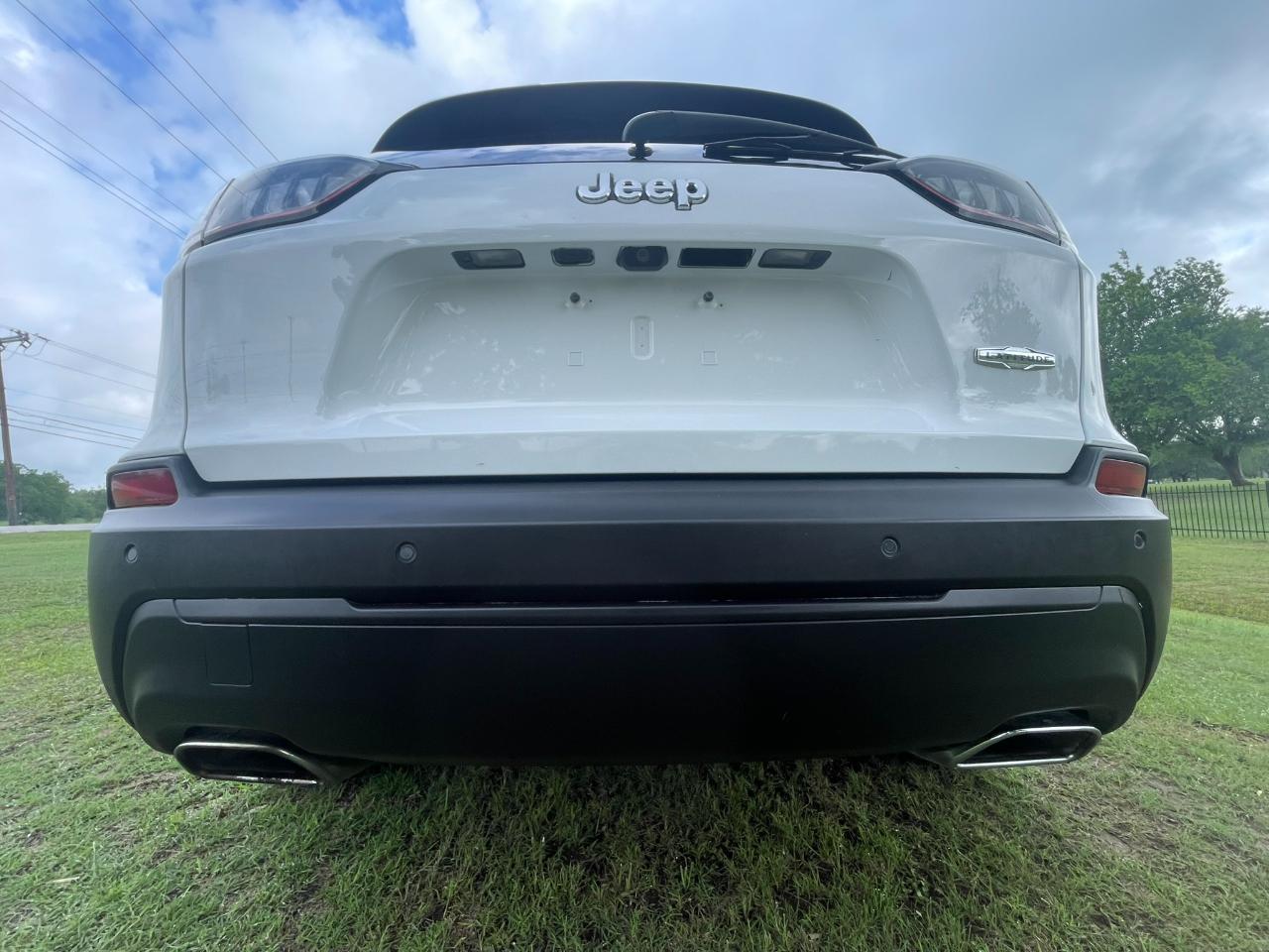 Jeep Cherokee Latitude Plus FWD 2019