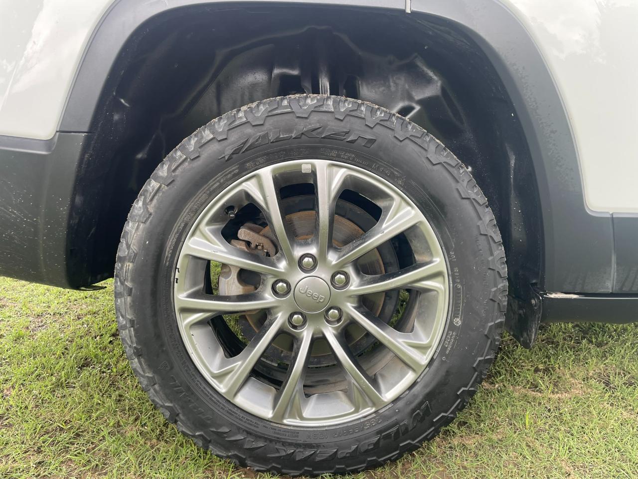 Jeep Cherokee Latitude Plus FWD 2019