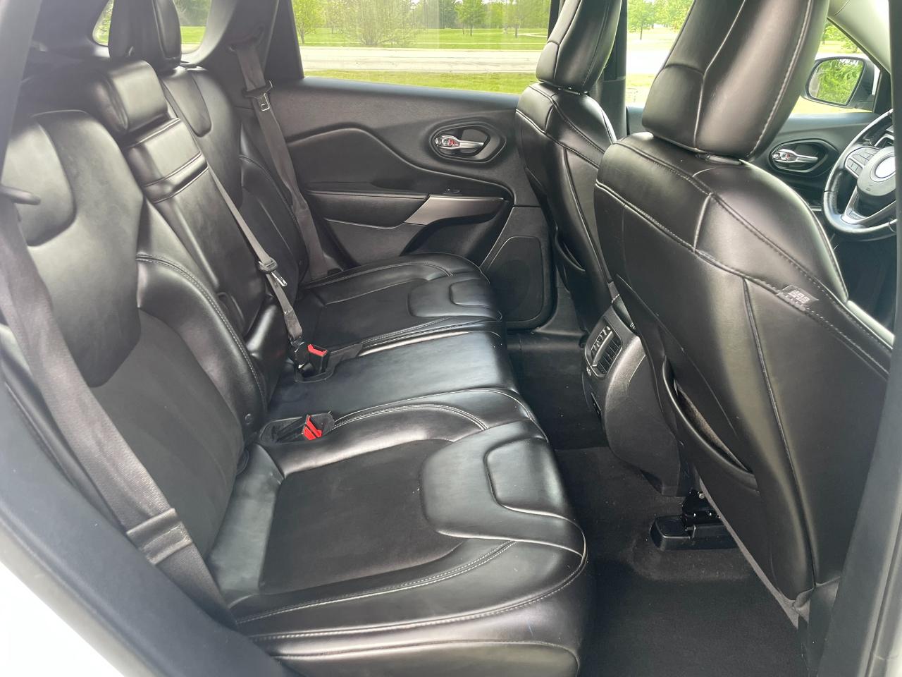 Jeep Cherokee Latitude Plus FWD 2019