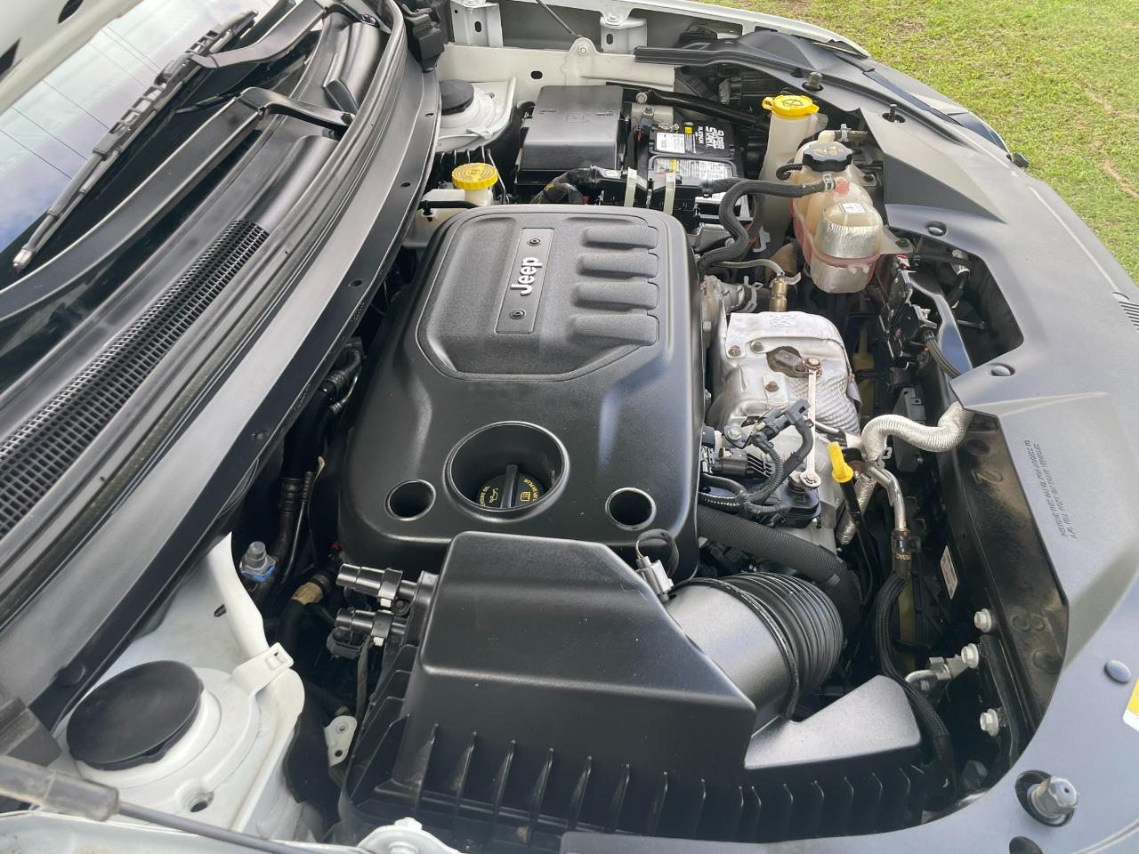 Jeep Cherokee Latitude Plus FWD 2019