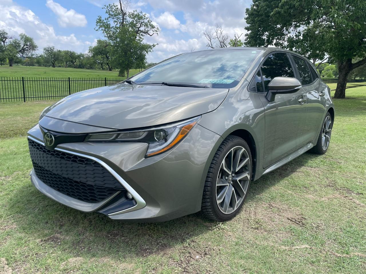 Toyota Corolla XLE CVT 2019